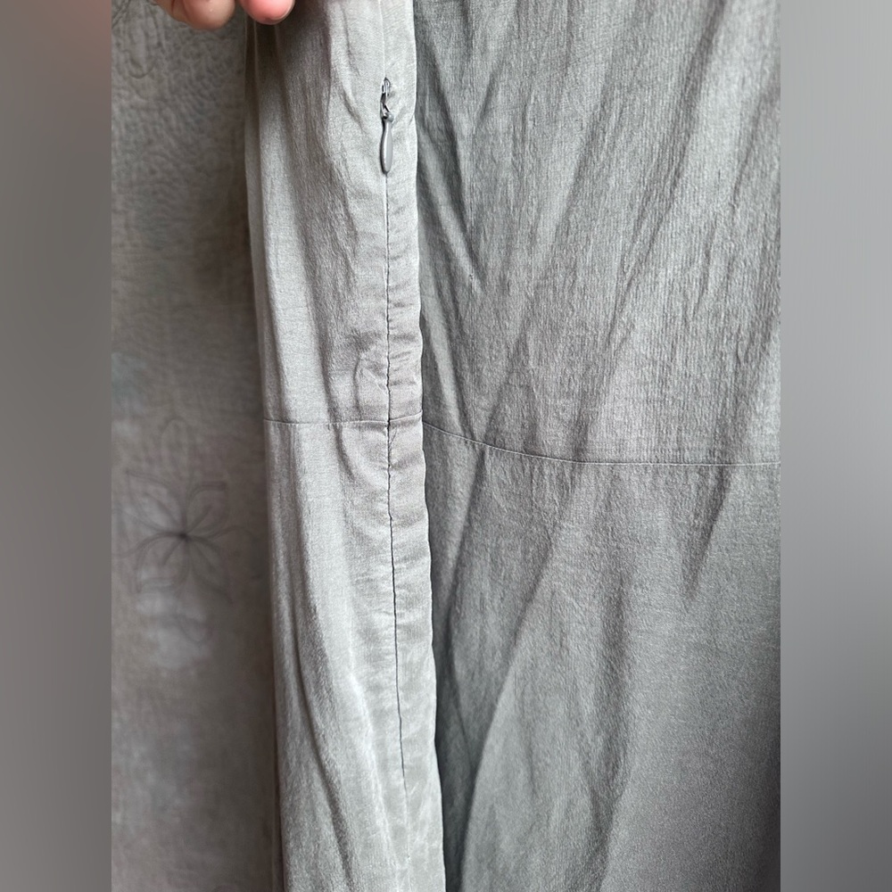 Eileen Fisher 100% silk gray dress size Large - Picture 9 of 9